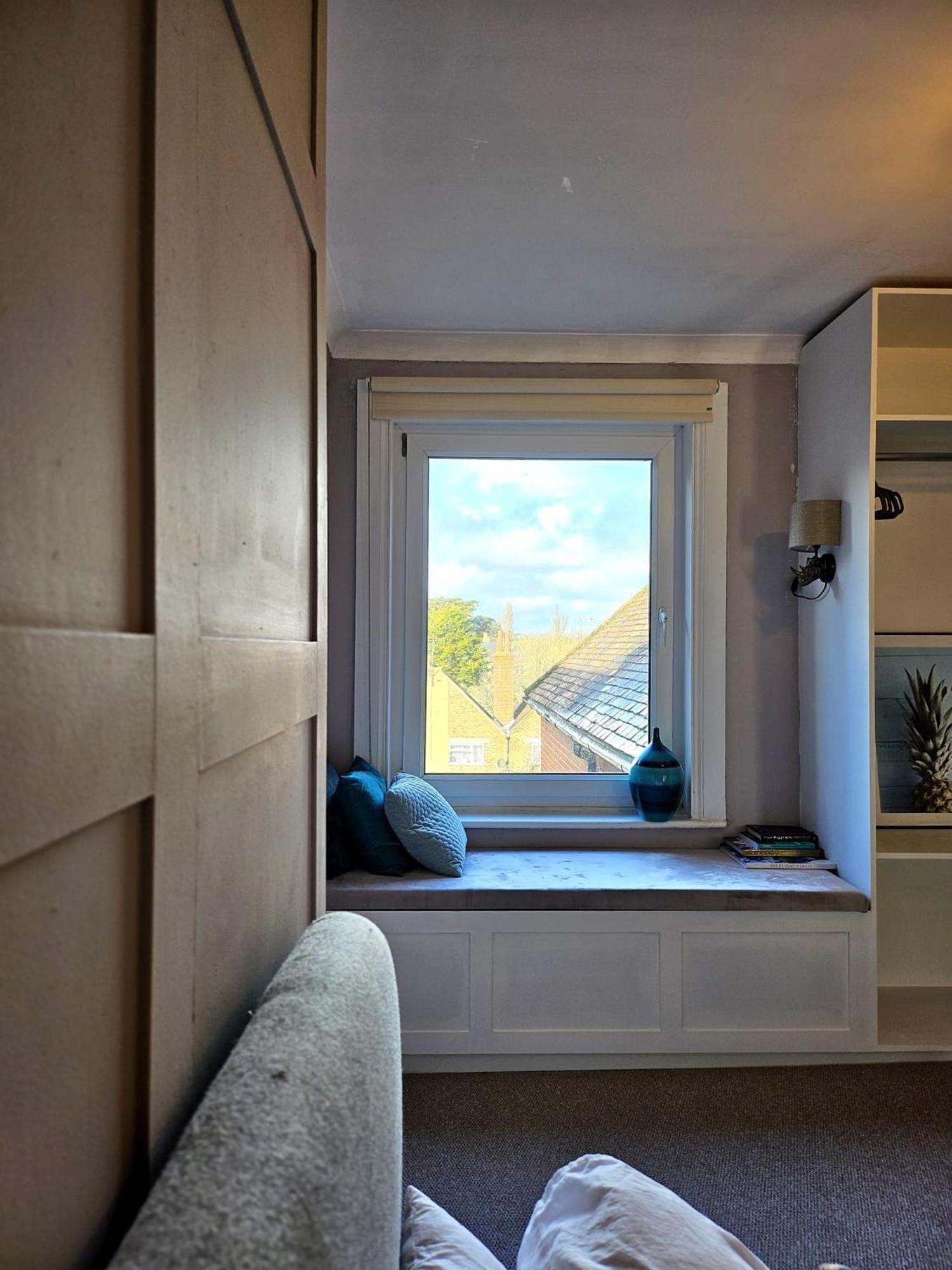 Seaview 2 Bedroom Apartment Литлхемптон Экстерьер фото